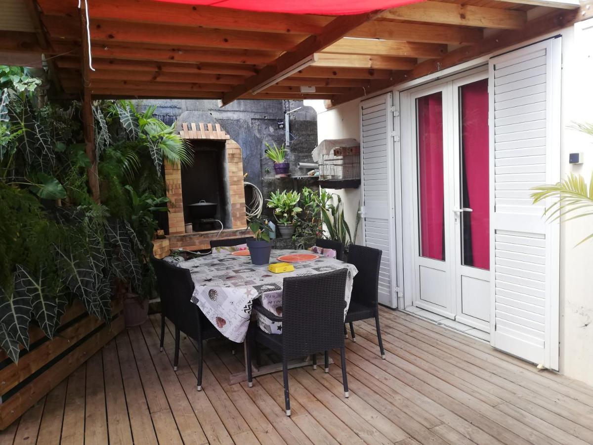 La CAZ A NOU Apartment Saint Pierre Exterior foto